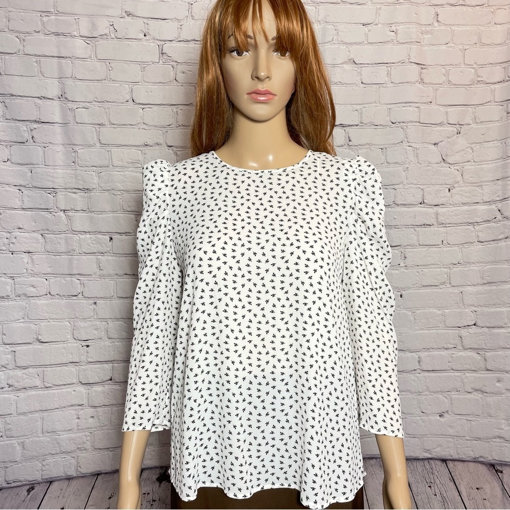 NWT New Vince Camuto Puff Sleeve Ivory Black Floral Top Blouse Size XS